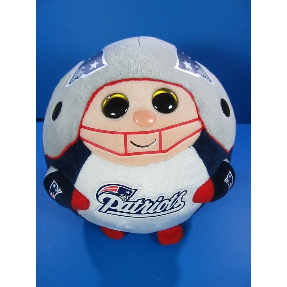 Ty Beanie Baby Ballz New England Patriot NFL Football Toy Collectible 8"